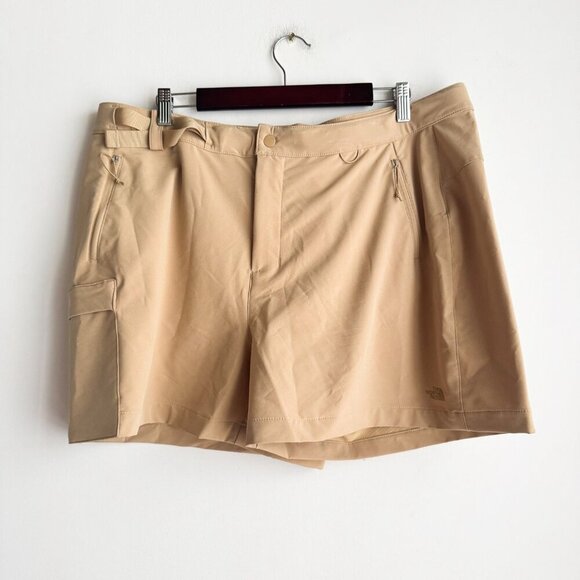 The North Face Women's Plus Bridgeway Shorts 18 - Picture 3 of 7